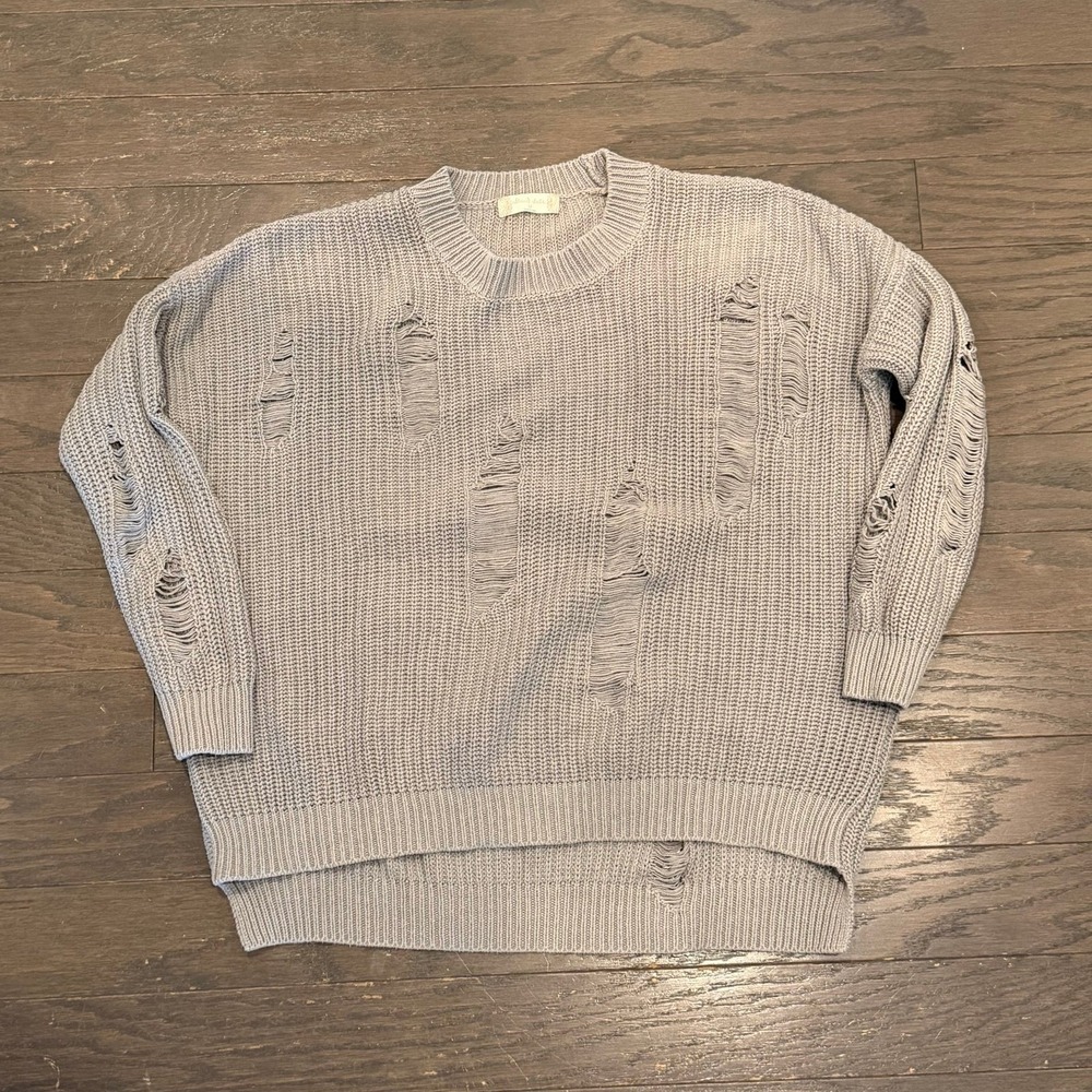 Altar'd‎ State Gray Distressed Shredded Knit Oversized Sweater Womens Medium